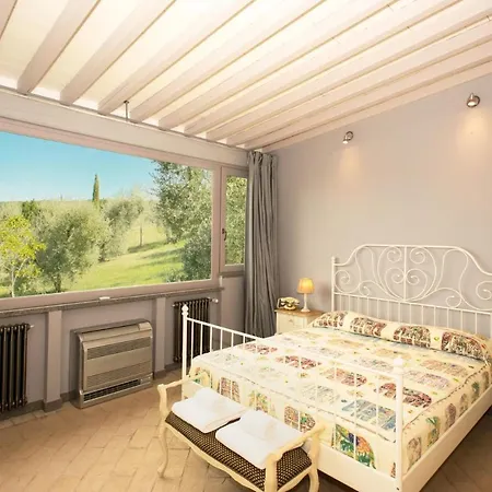 Sleeps 6 Pool Air Con Wifi *